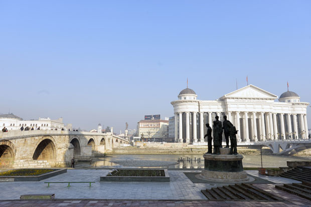 У Скопљу пронађена мртва српска држављанка, тело данима било испод моста!